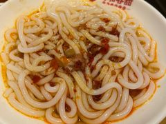 -呷佬·长沙手工米粉(金沙江路店)