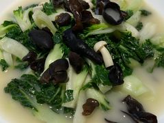 -御花园·粤菜·海鲜火锅(中山公园店)