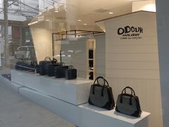 -川久保玲(大阪店)