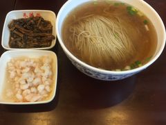 -朱鸿兴面馆(镇湖店)