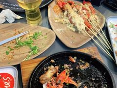 -何师烧烤Pro ·江湖川菜·小龙虾·精酿(太古里旗舰店)
