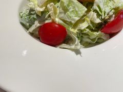 凯撒色拉-Ambra Haus琥珀屋精酿餐厅(宝山店)