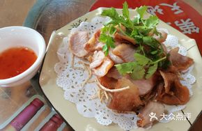 Charcoal-Grilled Pork Tenderloin