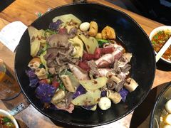 -万记麻辣烫国展总店