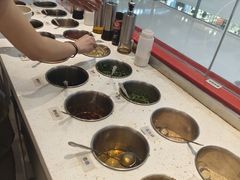 -龍歌自助小火锅(芝罘万达店)