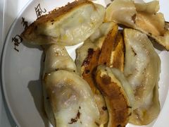 牛肉锅贴-两来风(文亭街店)