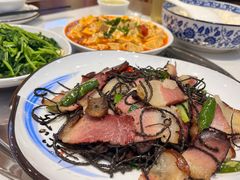 -乡土特色.冷锅鱼.牦牛肉汤锅