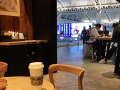 大堂-星巴克(广州南站A18检票口楼上)