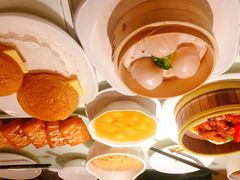 -新大咀港式茶餐厅(宝山万达店)