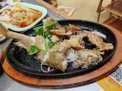 -潮界(LU·ONE凯德晶萃广场店)