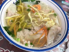 -长人馄饨铺(解放街店)