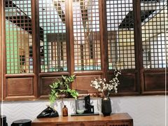-六少·猪肚包鸡火锅(卓悦INTOWN店)