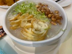 荔湾艇仔粥-虾饺妹·酒家(金碧店)