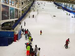 -乔波室内滑雪场