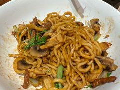 生爆牛肉面-寻裕记·现炒浇头面(人民广场店)