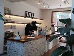 -Line 咖啡(石厦花园店)