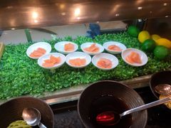 -上海西藏大厦万怡自助餐厅(徐汇店)