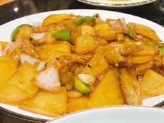 -东北农家院·铁锅炖(莘庄店)