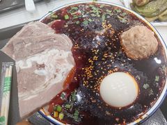 -伊穆祥牛肉面总店·清真