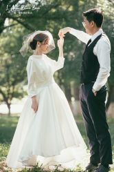 -禕·愫白婚纱商店