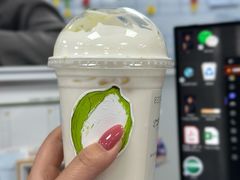 -喜茶(北京华贸购物中心店)