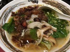 牛杂拼牛腩粿条-一肴·牛肉粿条(罗湖万象店)