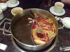 -小天鹅火锅·一线江景洪鼎旗舰店(洪崖洞店)