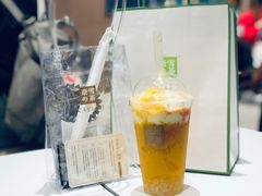 -奈雪的茶(湖滨银泰in77C区PRO店)