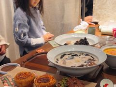 -RUXU入续糖水铺与包(卓悦中心店)