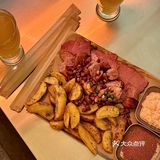 🍻这家精酿餐吧真的可以无脑冲～