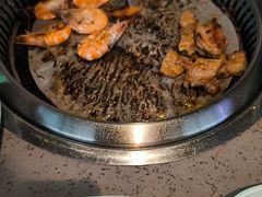 -金滏山烤肉·海鲜·火锅自助餐厅(襄阳万达店)