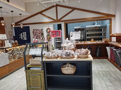 面包甜点陈列柜-HAVE A ROOM·有间质果(总店)