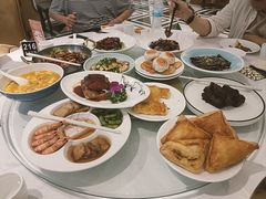 -老人和饭店(淮海中路店)
