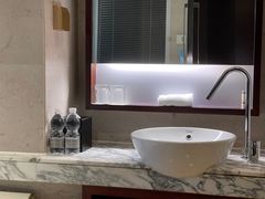 -上海龙之梦万丽酒店