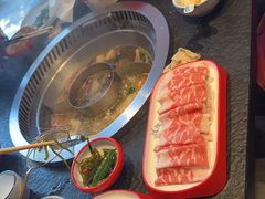 -醉董牛川派鲜肉自选火锅(烟台店)