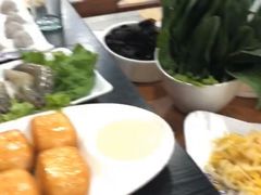 -楼外楼大刀肉传统火锅居(幸福街店)