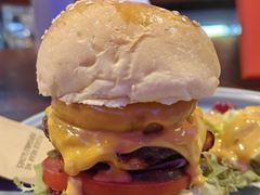 -鲨鱼美式餐厅酒吧Sharky