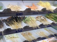 -马路边边串串香形象店(磐石路店)