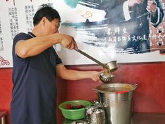 -高群生逍遥胡辣汤(城东路店)