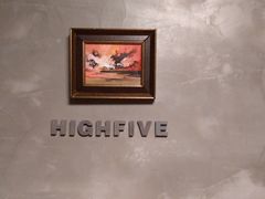 -HIGH FIVE哈福手工汉堡(桂林路店)