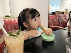 -灵意咖啡·西班牙美食(汕头金平万达广场店)
