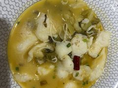 -南城香·饭香串香馄饨香(青年路店)