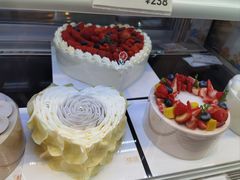 -花花卷卷·鲜食蛋糕(静安久光百货店)