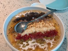 -姚姚酸菜鱼·金戈戈香港豉油鸡(喜荟城联名店)