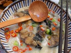 招牌梭边鱼粉-鲜越鲜鱼粉(财富购物中心店)