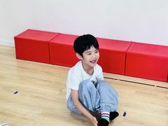 -猴有戏教育戏剧·音乐剧·主持口才·演讲朗诵辩论(环球港华师大校区)