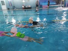 -阳光国际游泳培训基地