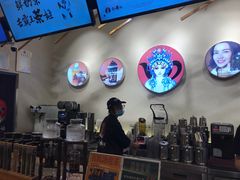 -霸王茶姬(南亚风情第壹城店)