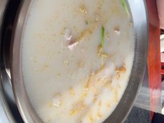 -老来福·非遗酸汤兔(凯旋路店)