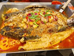 -鸣记脆皮烤鱼·海鲜烤鱼(马栏店)